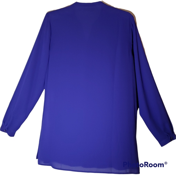 Susan Gaver women's deep purple size 6 button up dress shirt. - Picture 4 of 5